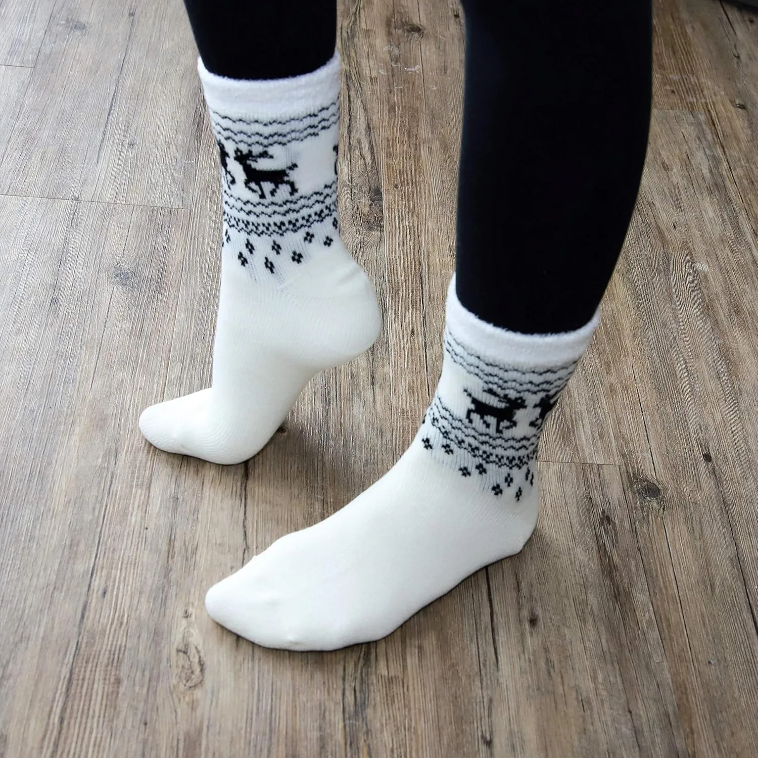 American Mammoth 3 Pairs Cozy Cabin Socks for Women - Aloe Infused Fuzzy Fluffy Comfortable Socks