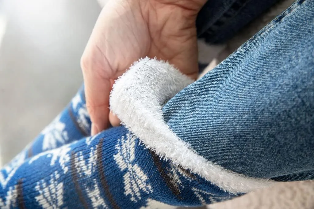 American Mammoth 3 Pairs Cozy Cabin Socks for Women - Aloe Infused Fuzzy Fluffy Comfortable Socks