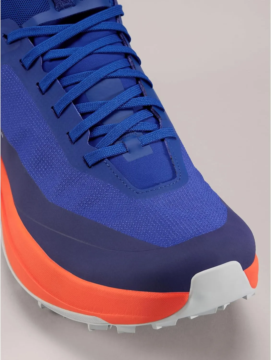 Arc'teryx Sylan GTX Men's Running Shoes | Waterproof and Breathable Gore-Tex Trail Shoe with Rocker Midsole for Speed