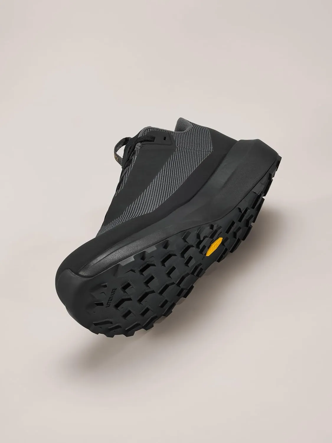 Arc'teryx Women's Norvan LD 4 GTX - Waterproof Trail Running Shoes for Women, Designed for Long-Distance Mountain Runs