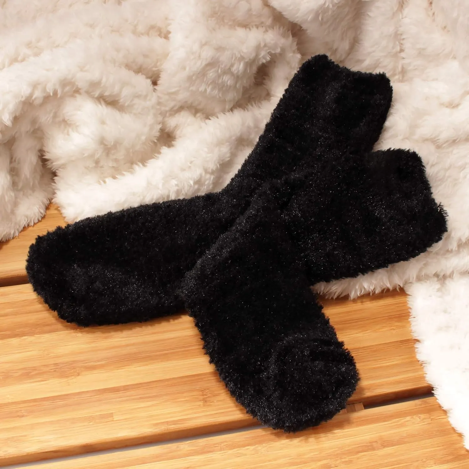 BambooMN Men's Super Comfy Soft Warm Fuzzy Socks - 4 Pair Value Packs