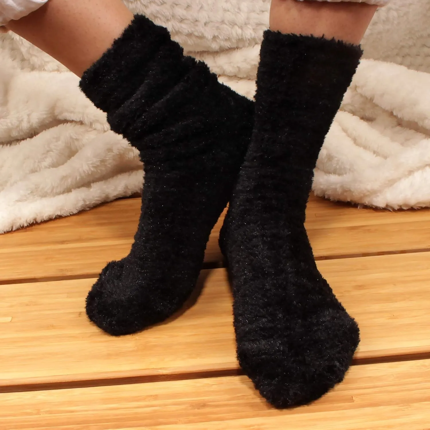 BambooMN Men's Super Comfy Soft Warm Fuzzy Socks - 4 Pair Value Packs
