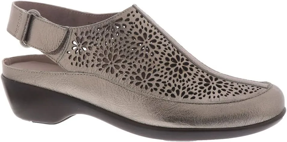 Easy Spirit Women's Dawn Clog