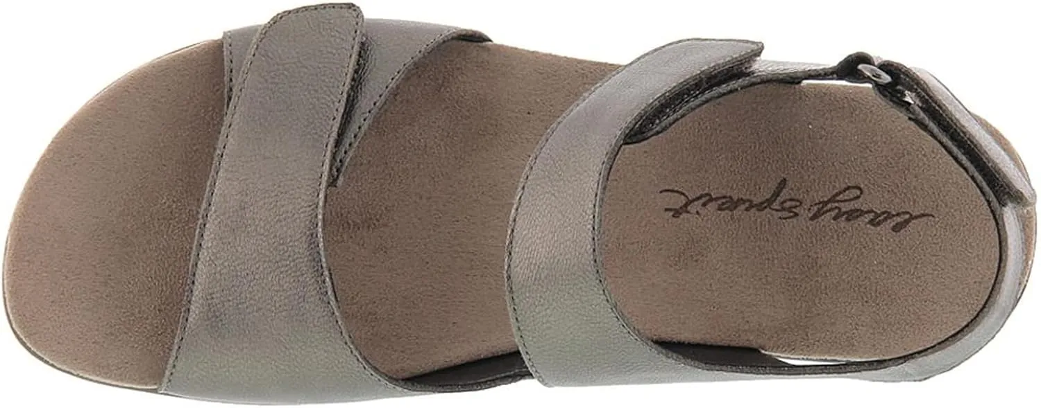 Easy Spirit Women's Hartwell Flat Sandal
