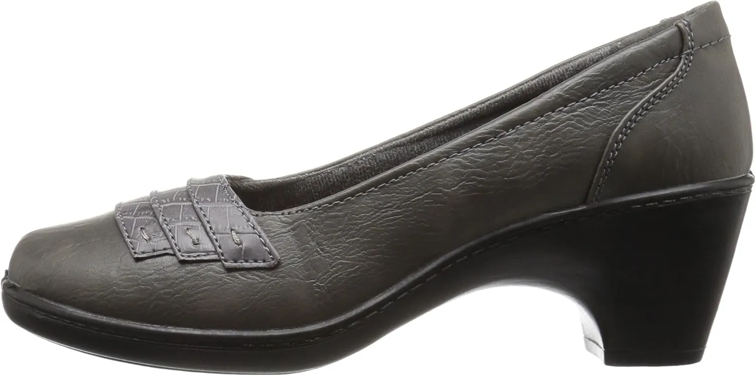 Easy Street Women's Fiona Wedge Pump