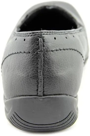 Easy Street Women's Purpose Slip-On