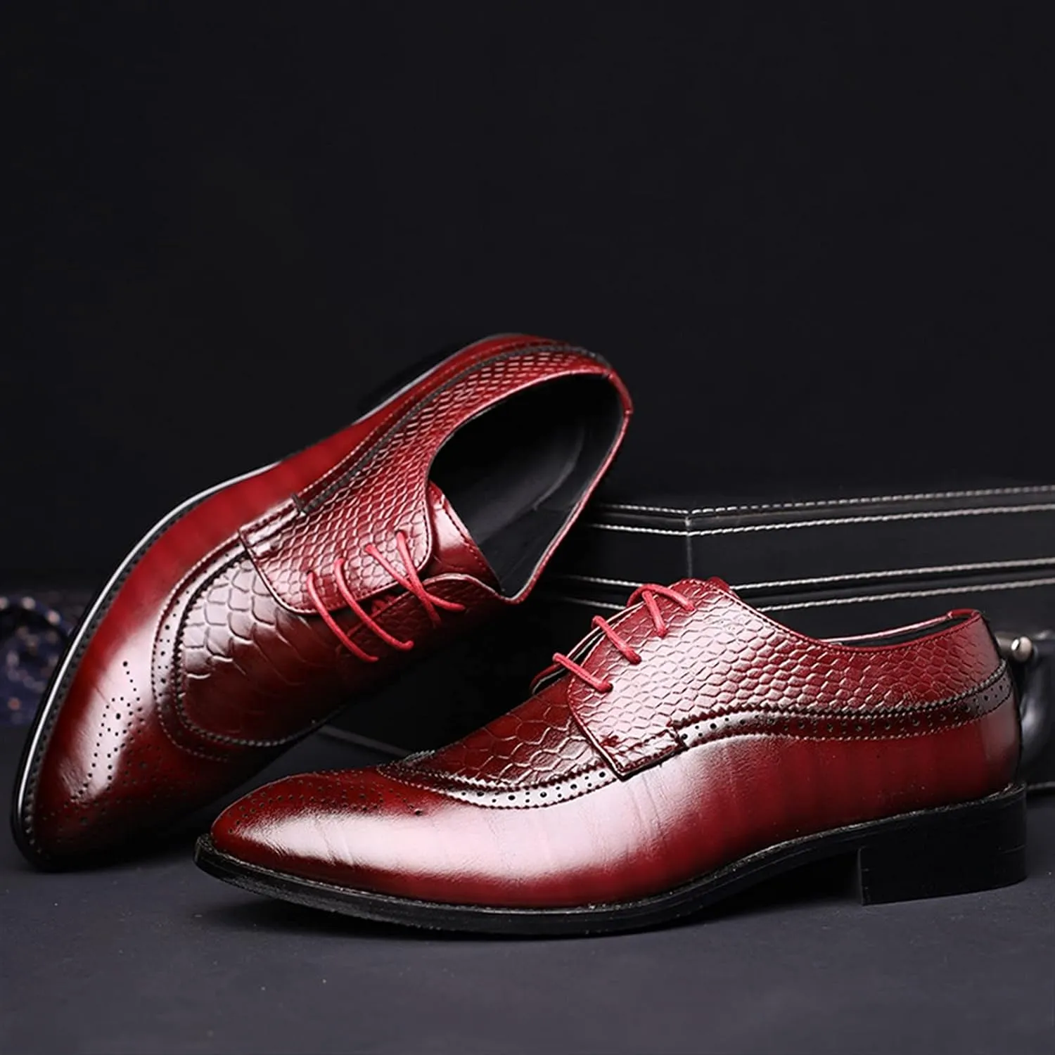 Formal Shoes Dress Oxford for Men Lace Up Brogue Embossed Crocodile Embossed PU Leather Rubber Sole Anti-Slip Slip Resistant Classic Suitable for Many Occasions.