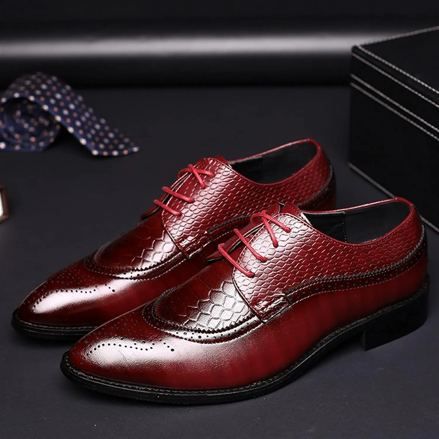 Formal Shoes Dress Oxford for Men Lace Up Brogue Embossed Crocodile Embossed PU Leather Rubber Sole Anti-Slip Slip Resistant Classic Suitable for Many Occasions.