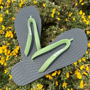 GRANITE - Kids non plastic, biodegradable, rubber flip flops made in the UK.