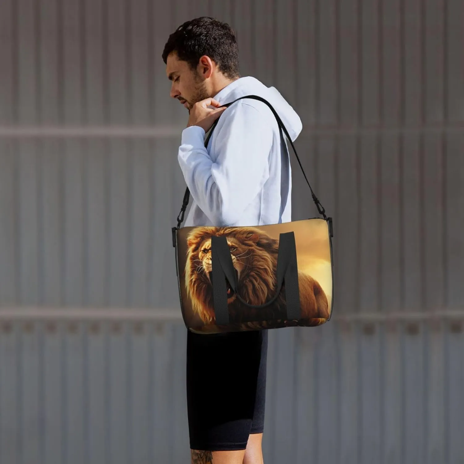 Gym Bag Angry Roaring Lion Duffel Bag for Men Women Travel Overnight Bag with Shoe Compartment Workout Bags