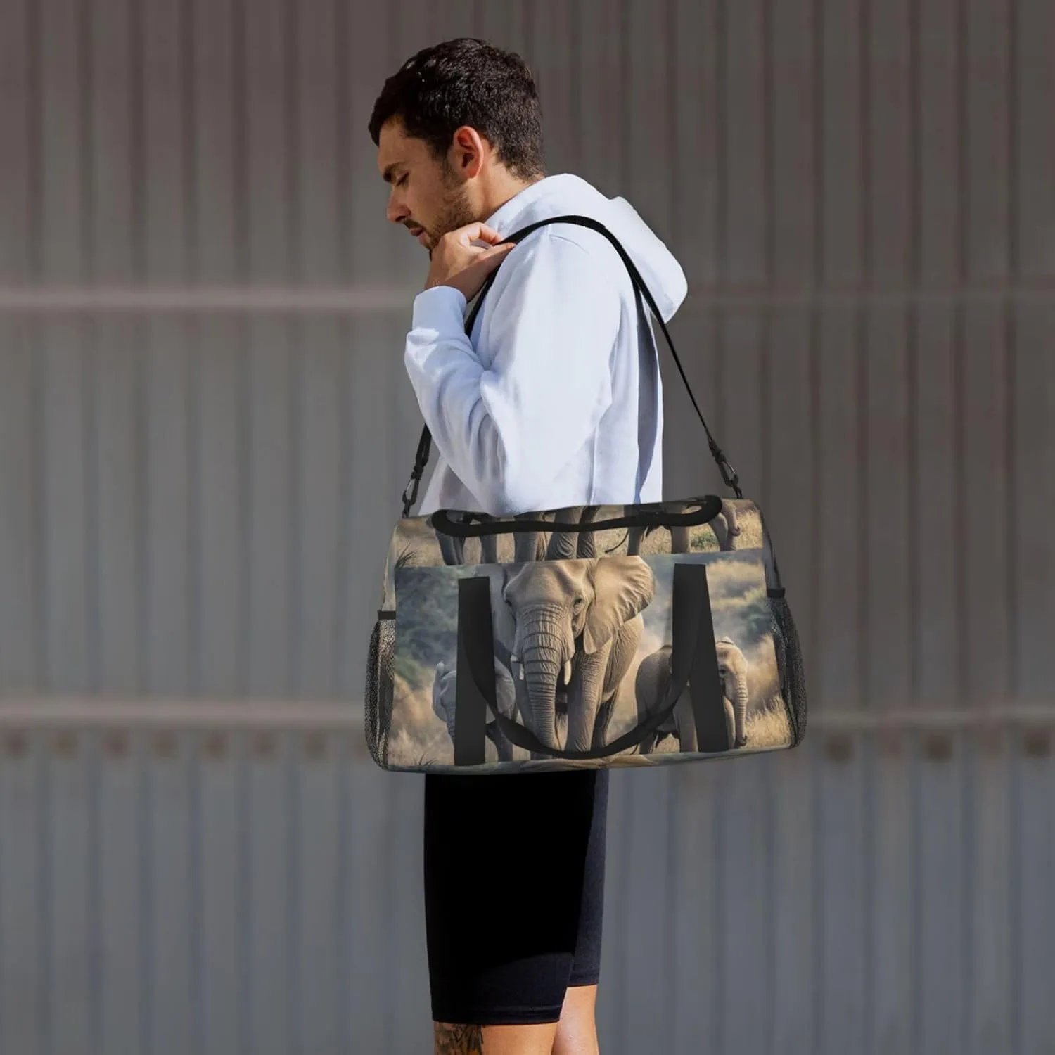 Gym Bag Walking elephants mother and baby Duffel Bag for Men Women Travel Overnight Bag with Shoe Compartment Workout Bags