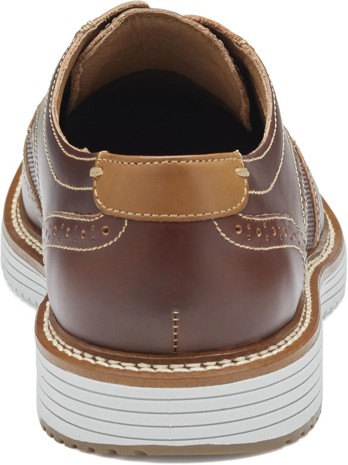 Johnston & Murphy Men's Hodges Wingtip Shoe