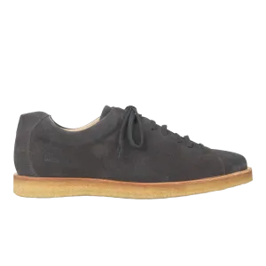 Lace-up shoe
