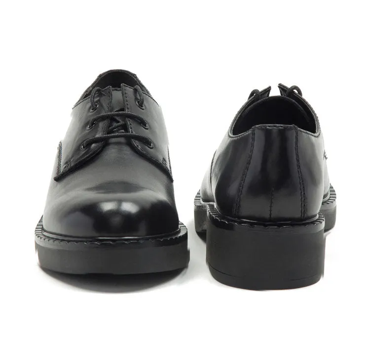 ladbrook black