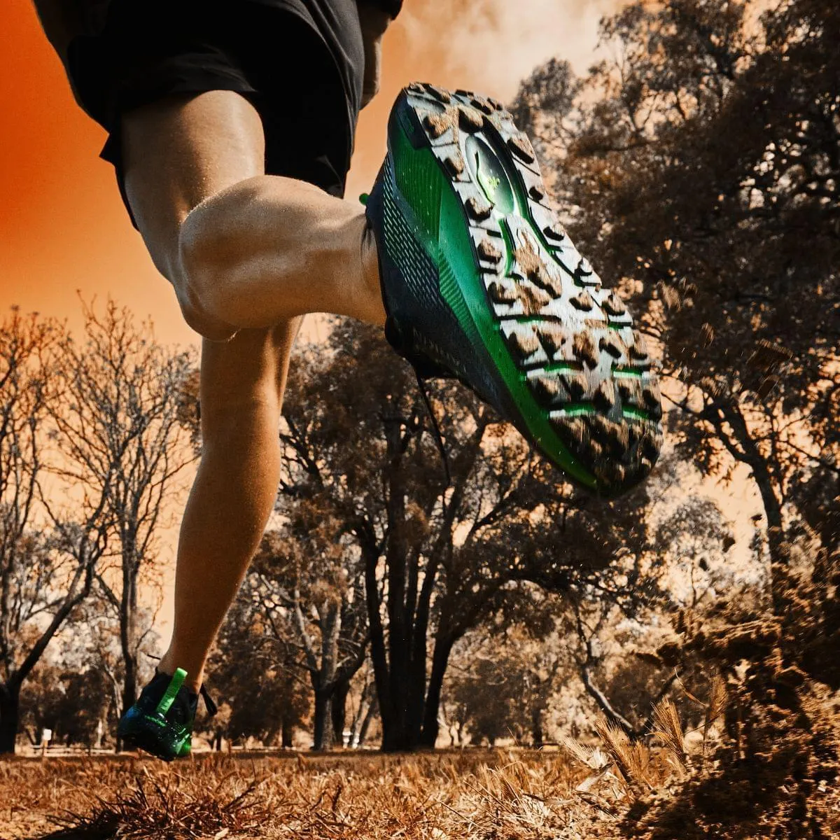 Men's Tarkine Trail Devil Running Shoe: Durable Comfort