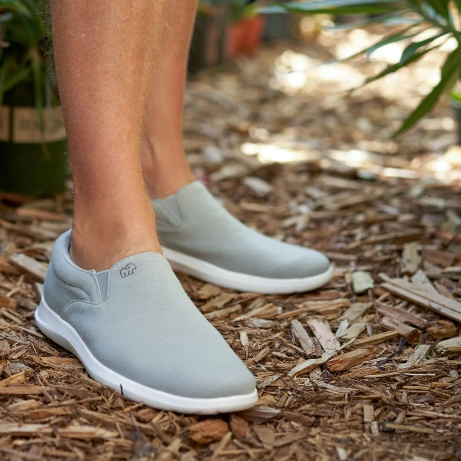 Merinos Women's Slip On Fashion Sneakers, Slide on Casual Shoe, Made with Australian Wool, Lightweight & Durable Tennis Shoes