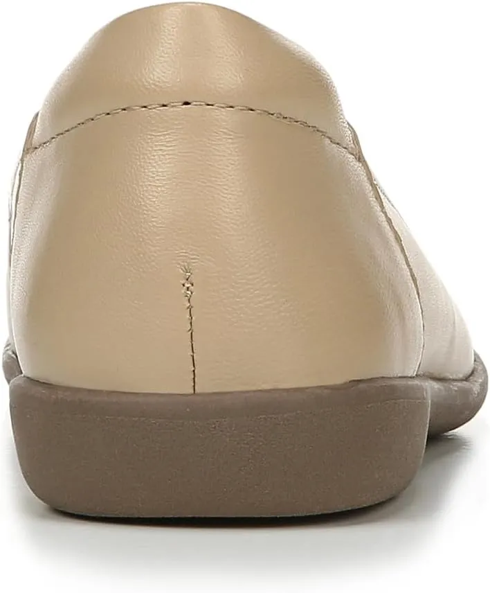 Naturalizer Women's Flexy Round Toe Ballet Flat