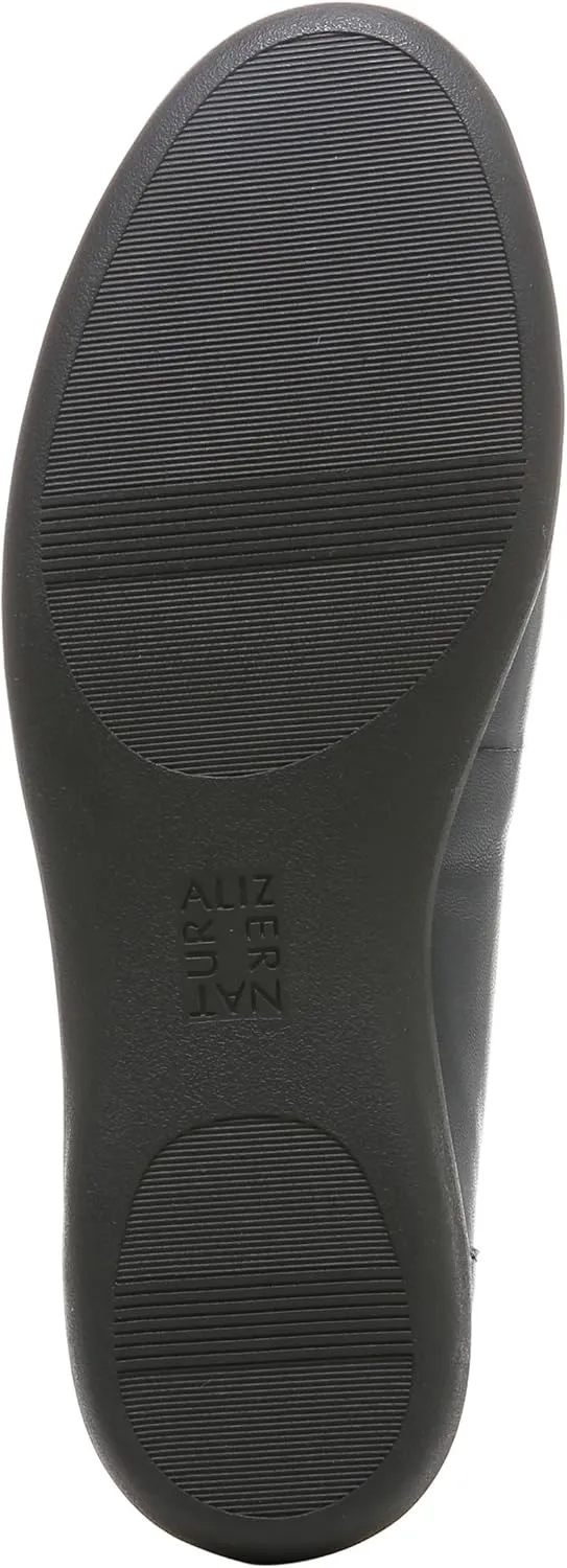 Naturalizer Women's Flexy Round Toe Ballet Flat
