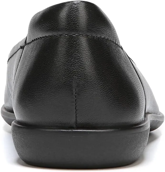 Naturalizer Women's Flexy Round Toe Ballet Flat