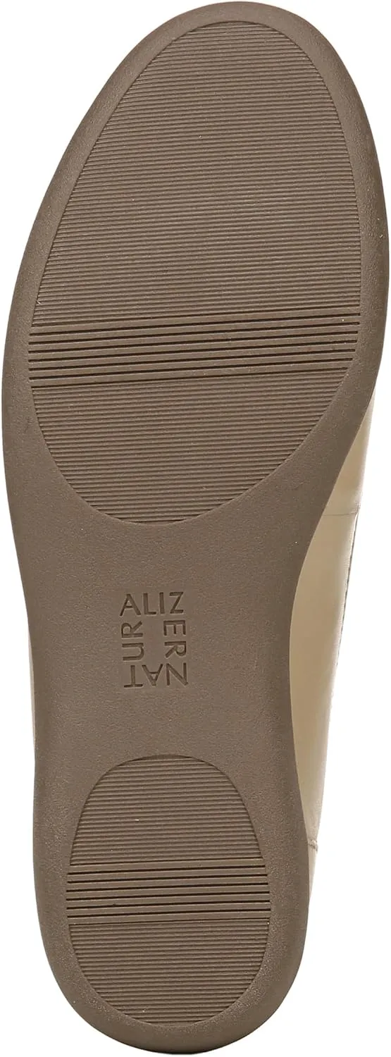 Naturalizer Women's Flexy Round Toe Ballet Flat