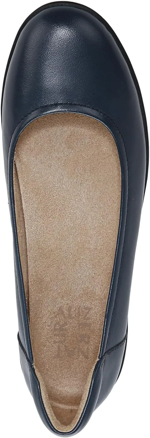 Naturalizer Women's Flexy Round Toe Ballet Flat