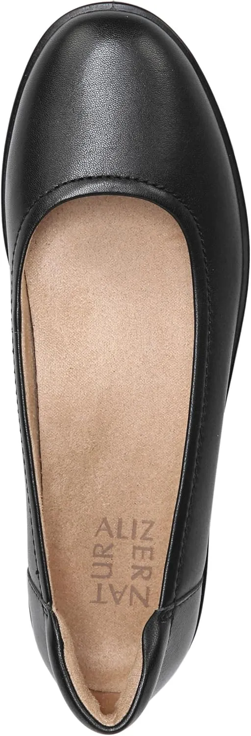 Naturalizer Women's Flexy Round Toe Ballet Flat