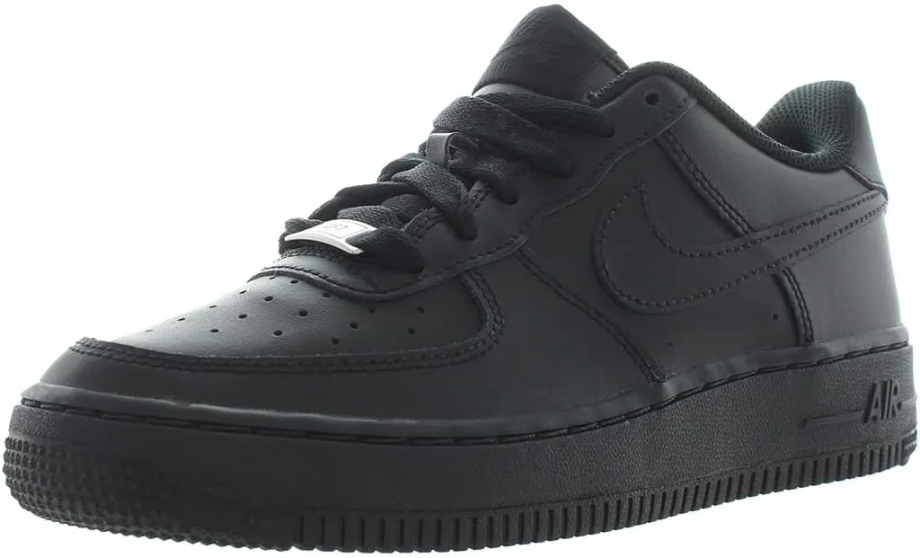 Nike Men's Basketball Shoe