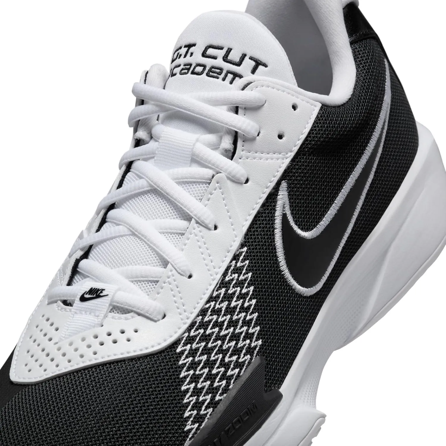 Nike Men's Basketball Shoe
