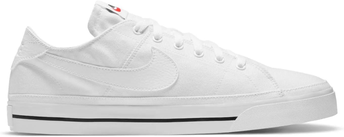 Nike Men's Classic Basketball Shoe