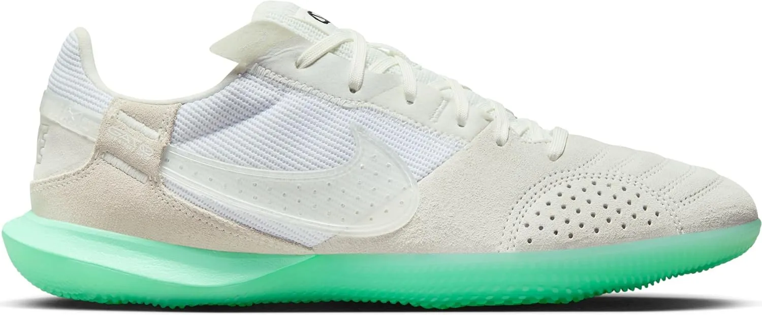 Nike Men's Football Shoe