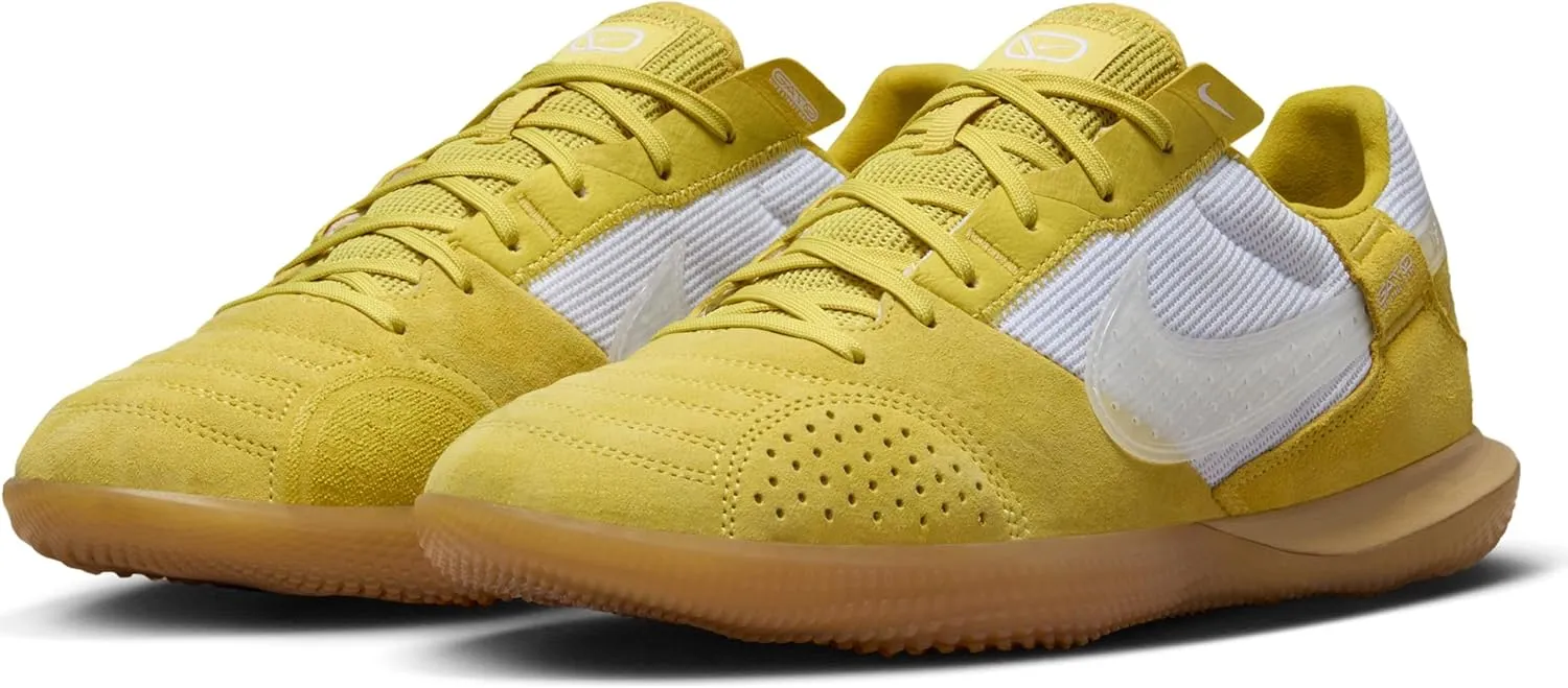 Nike Men's Football Shoe