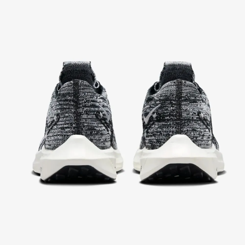 NIKE Men's Running Shoe