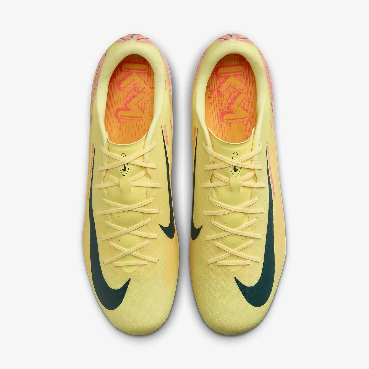Nike Men's Soccer Shoe