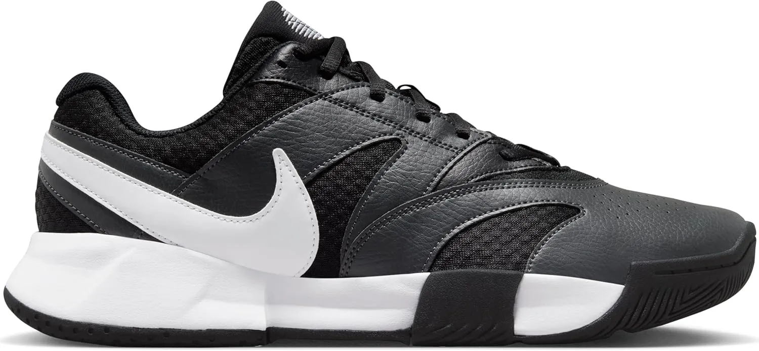 Nike Men's Tennis Shoe