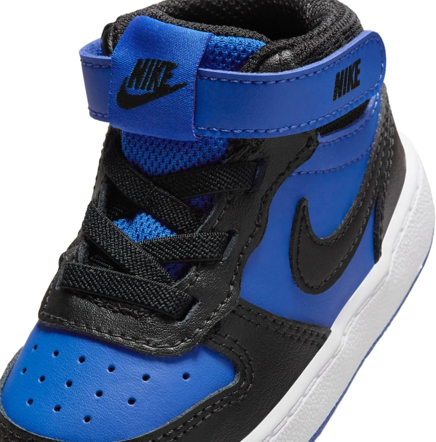 Nike Unisex-Child Court Borough Mid 2 Shoes Sneaker