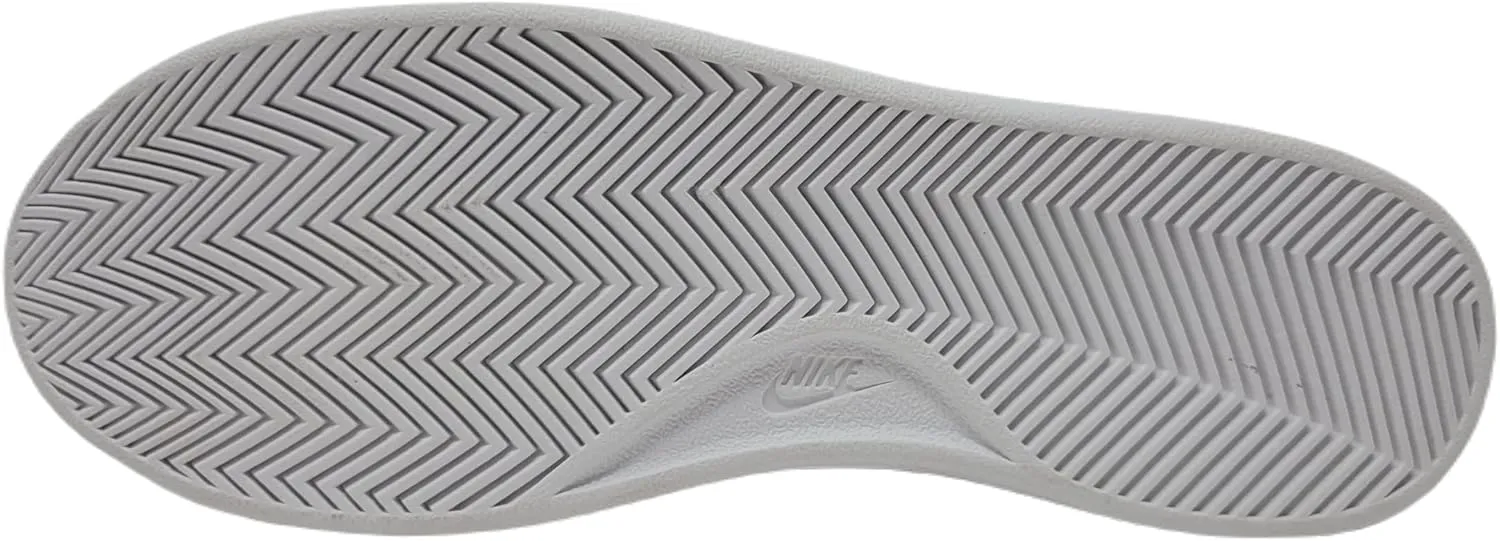 Nike Women's Tennis Shoe