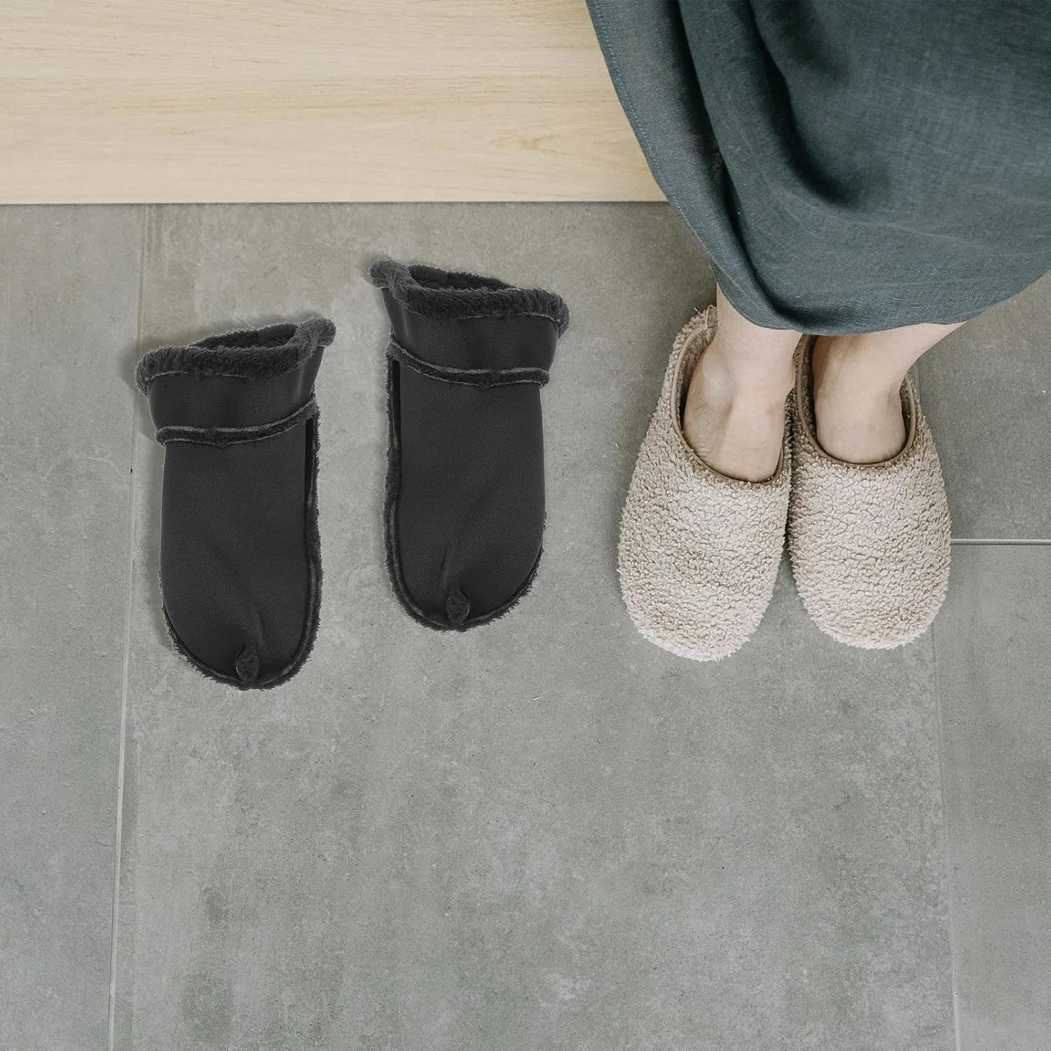 NOLITOY 2 Pairs Furry Liners Insoles Winter Fur Insert Shoe Liners Sole Warm Removable Furry Liners House Slippers Fleece for Outdoor Indoor Black 35-36