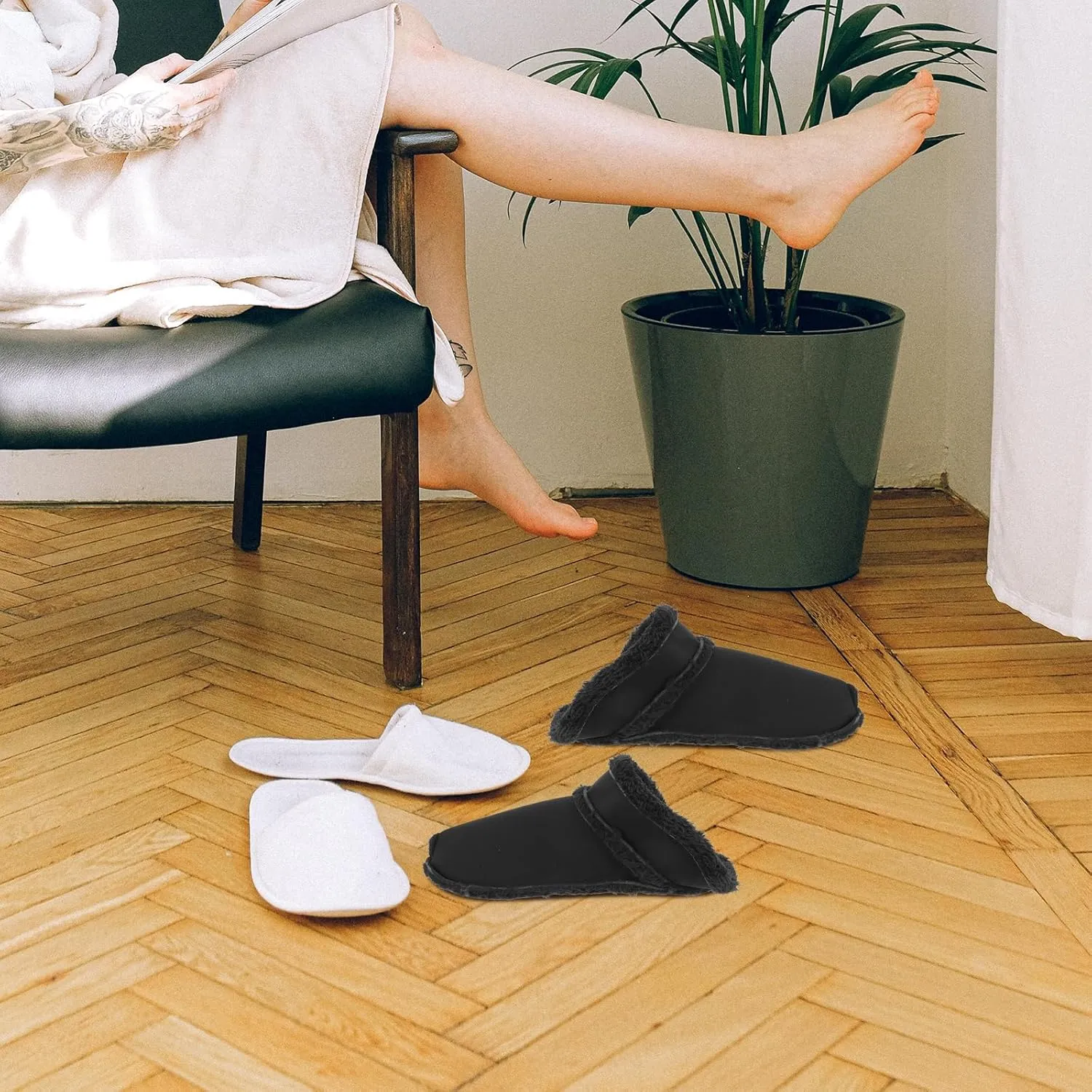 NOLITOY 2 Pairs Furry Liners Insoles Winter Fur Insert Shoe Liners Sole Warm Removable Furry Liners House Slippers Fleece for Outdoor Indoor Black 35-36