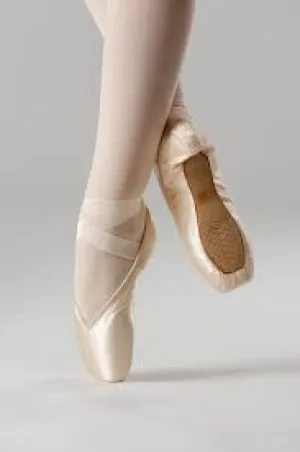 PRIMA SOFT Dance BALLET GALA POINTE 701 TOE Shoe PINK NUDE Sz 2.5 Ultimate Dancewear