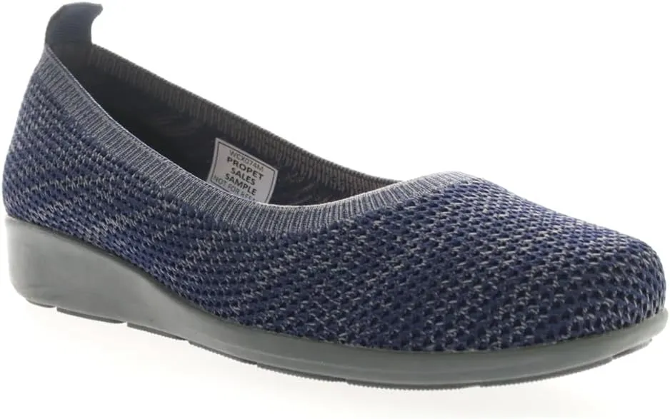 Propét Women's Yen Slip-On Shoe