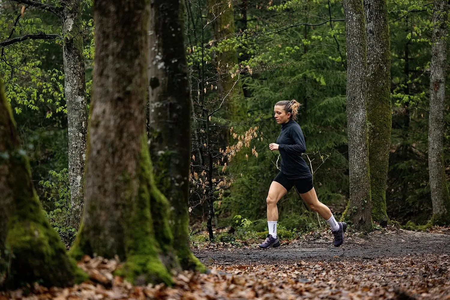 Salomon Women's Speedcross 5 Gore-Tex Trail Running Shoe