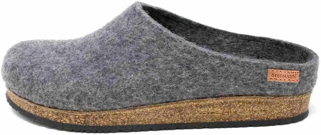 Stegmann Women's 'Essenz' Wool Clog with Cork Sole - Medium Width
