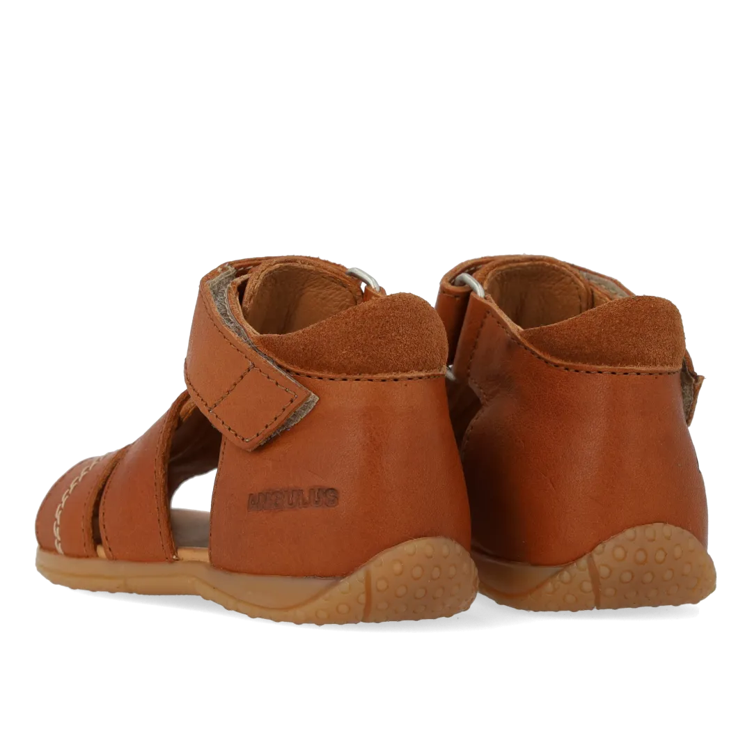The child's first sandal with contrast stitching