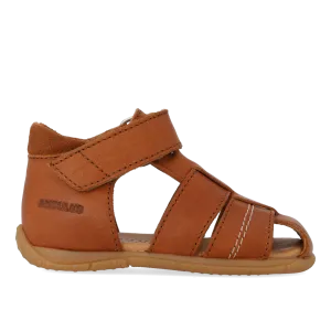 The child's first sandal with contrast stitching
