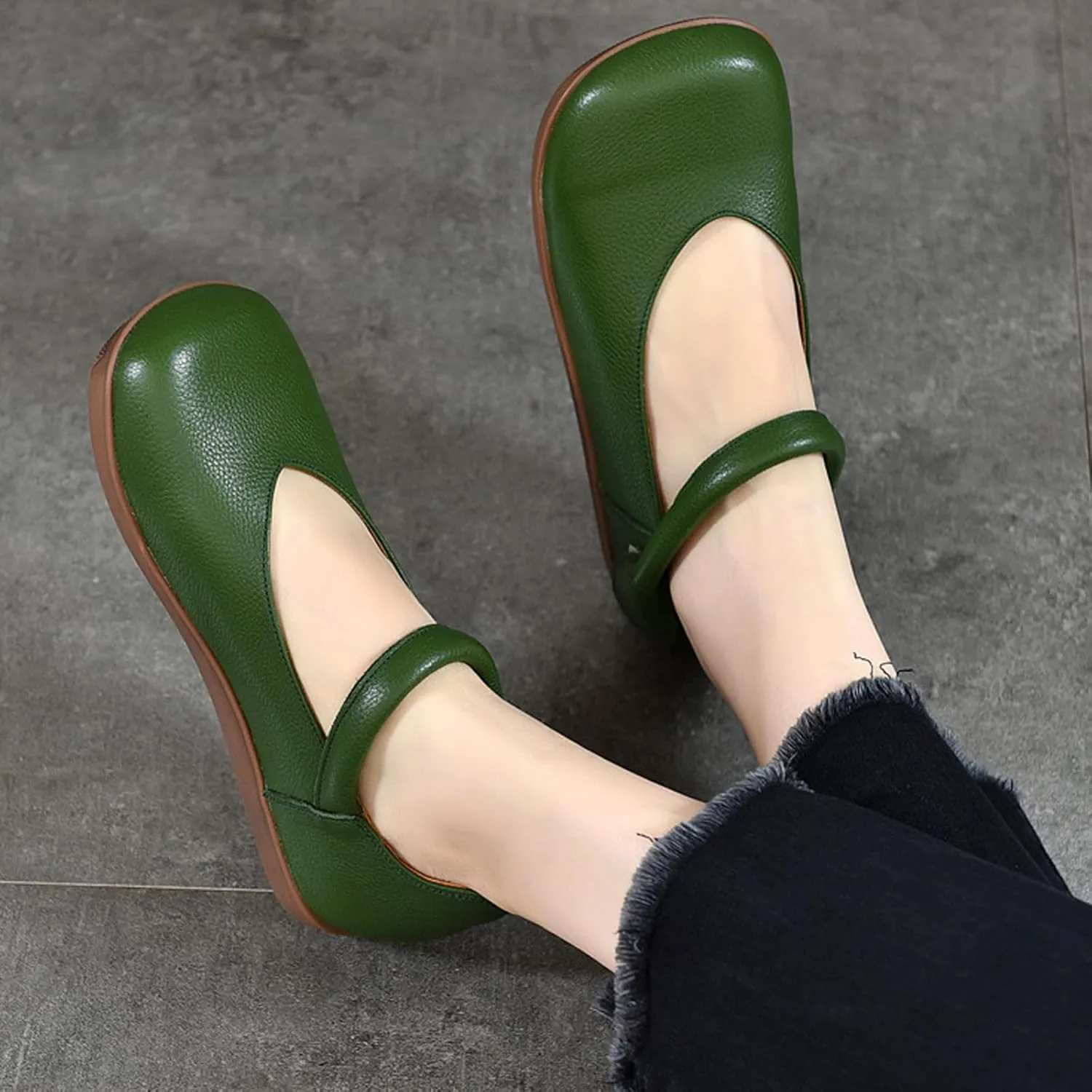 Women's Genuine Leather Square Wide Toe Retro Flat Mary Jane Flats with Hook and Loop Comfort Non-Slip Soft Sole Slip-On Casual Walking Mam Shoes Work Loafers