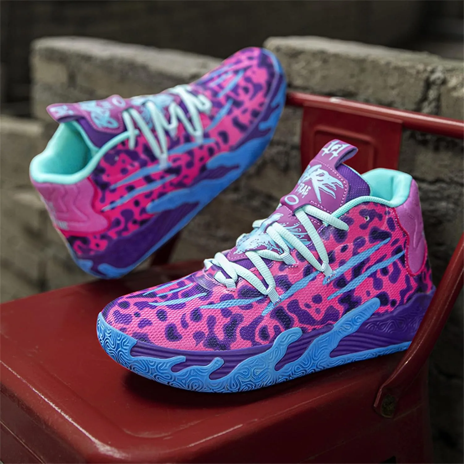 Womens Lightweight Lace Up High Top Fashion Basketball Shoes Soft Non-Slip Running Tennis Volleyball Sneakers Classic Sports Shoes